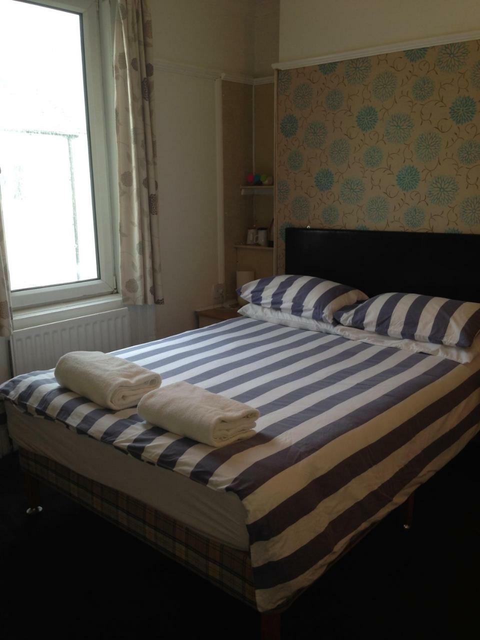 Lifestyle Hotel - Russell Square Brighton Bilik gambar